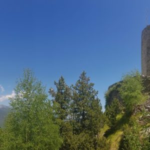 E2606 - La Torre del Mir, la sentinella medieval del Vallespir i el Canigó